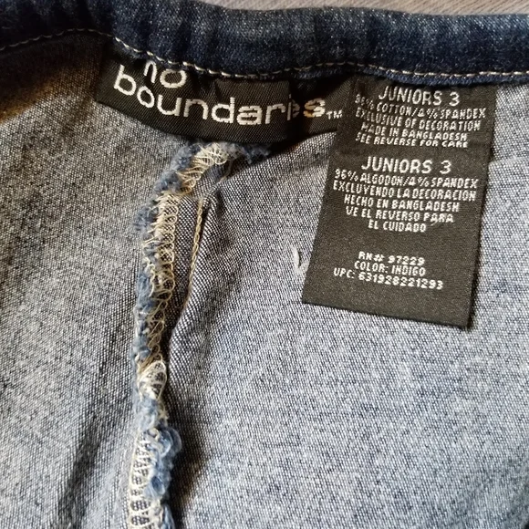 No Boundaries Dark Blue Denim Shorts with Celestial Embroidery - Picture 4 of 4